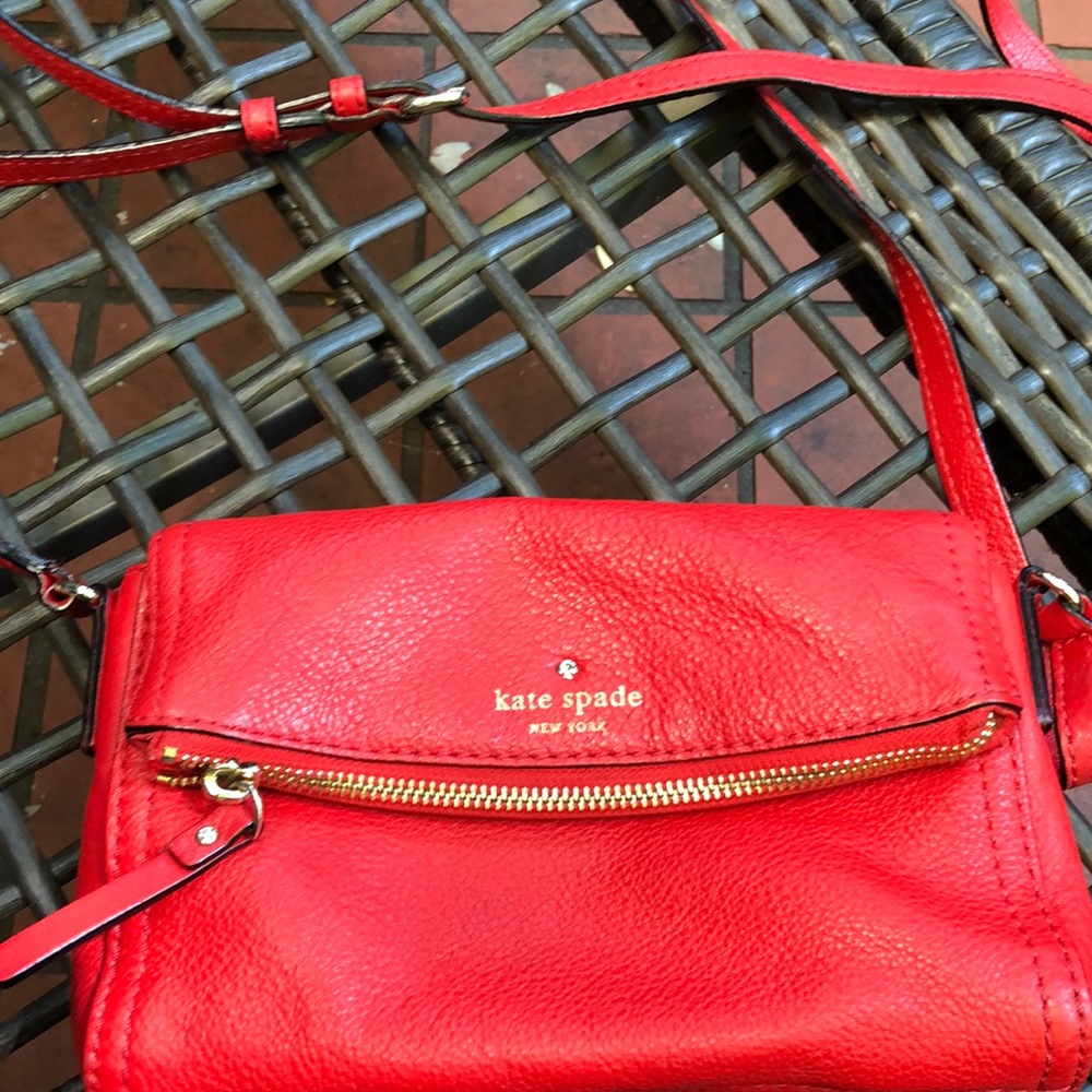 Kate spade bright red crossbody purse